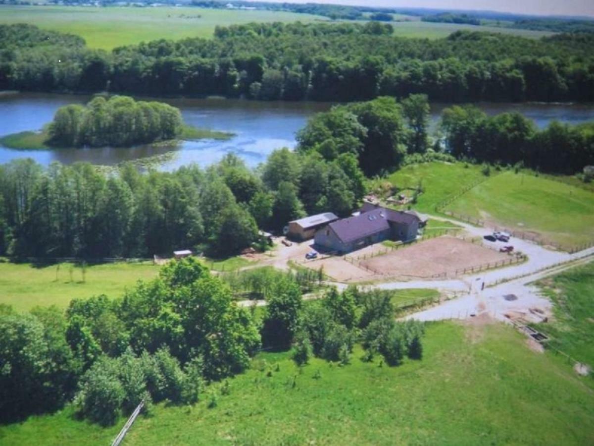 Stajnia Grazyny Mikorowo 46 Villa Czarna Dabrowka Bagian luar foto